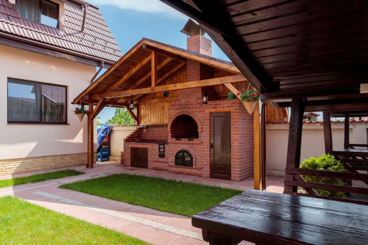 Pensiunea Arthur Ramnicu Valcea Exterior photo